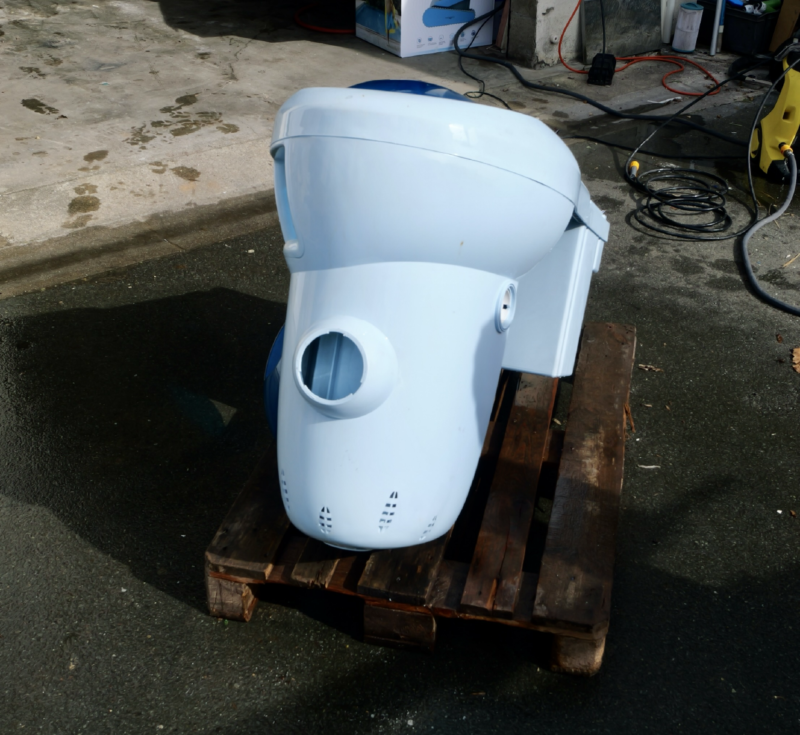 Bloc filtrant Desjoyaux bleu vendu d'occasion par Piscine Nouvelle Vague